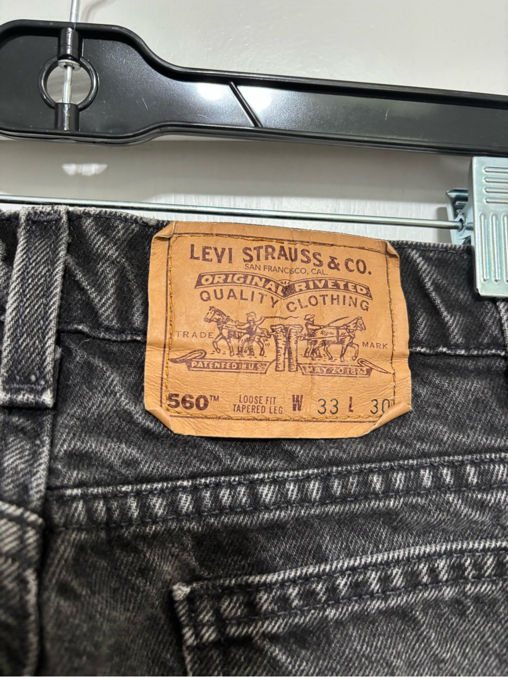 Levi's 560 Loose Relaxed Jeans - Black Gray Wash